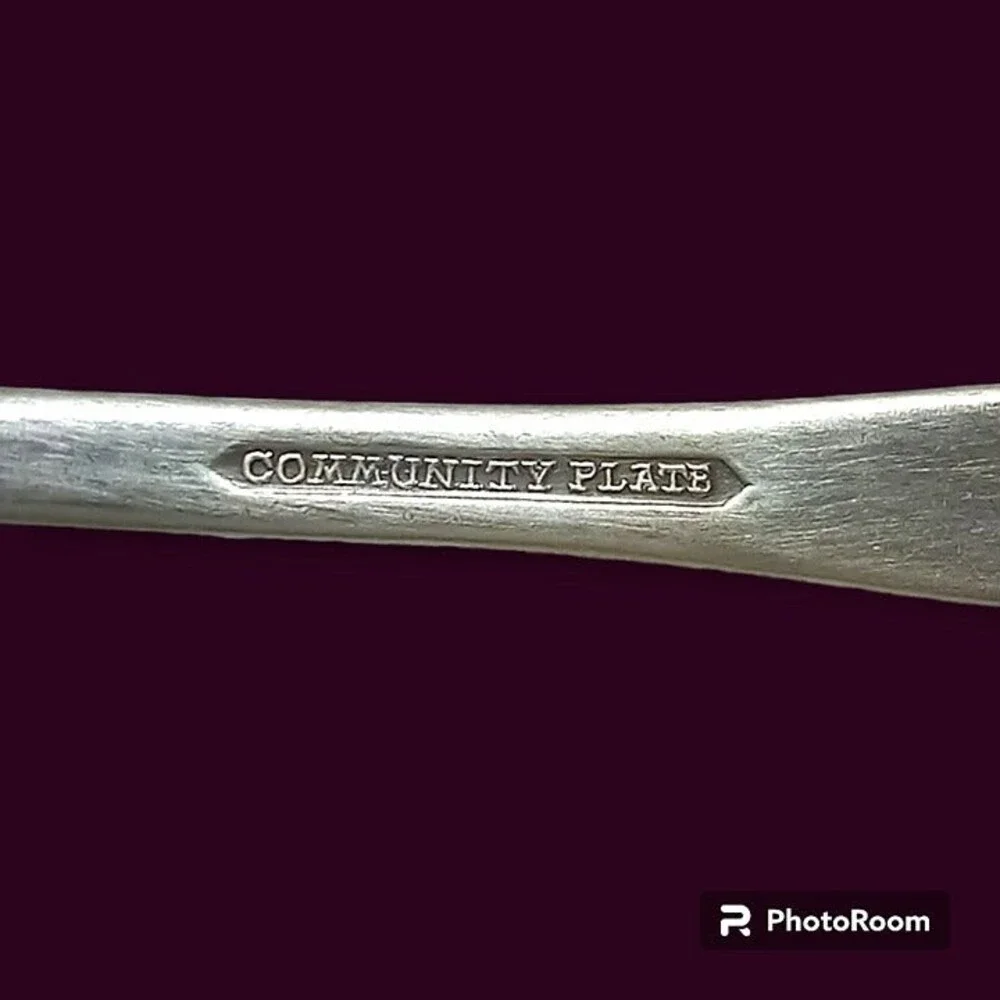 Oneida Silver Patrician Straight Handled Baby Spoon-1914-Silverplate-Monogram A